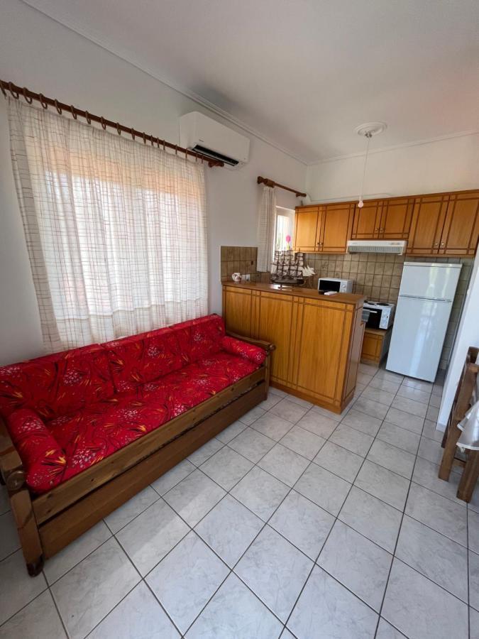Koulouras Holiday Apartments Nikolaíika Eksteriør bilde